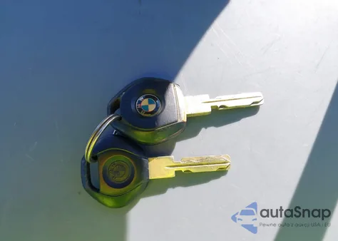 2000 BMW Z3 2.3 from USA, damaged, VIN 4USCH9348YLF86107